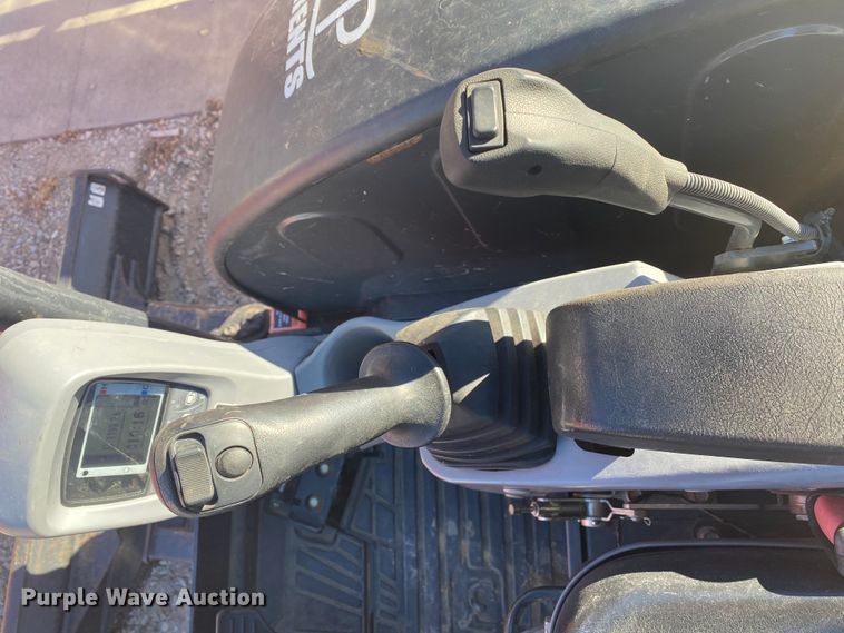 image for item DL6758 2017 Kubota U35-4  mini excavator