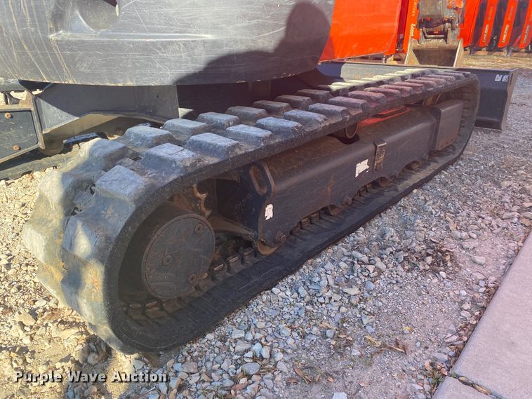 image for item DL6758 2017 Kubota U35-4  mini excavator