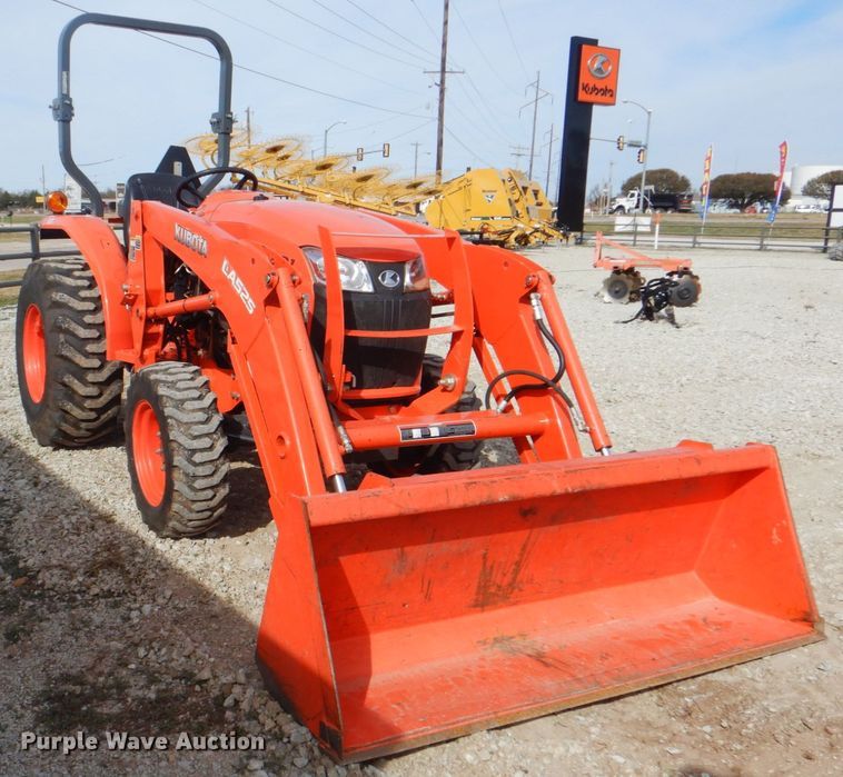 image for item DL6762 2019 Kubota L3301HST  MFWD tractor