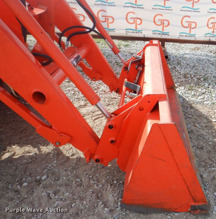 image for item DL6762 2019 Kubota L3301HST  MFWD tractor