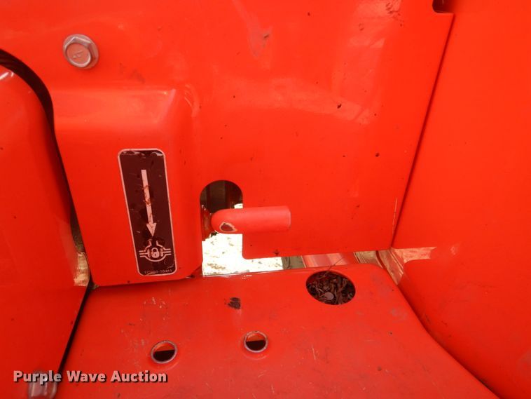 image for item DL6762 2019 Kubota L3301HST  MFWD tractor