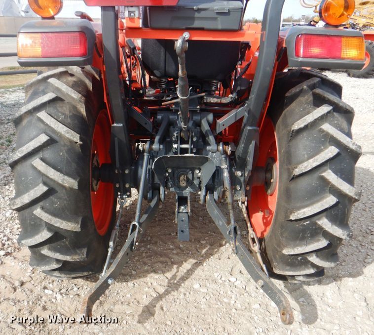 image for item DL6763 2020 Kubota L3901DT  MFWD tractor