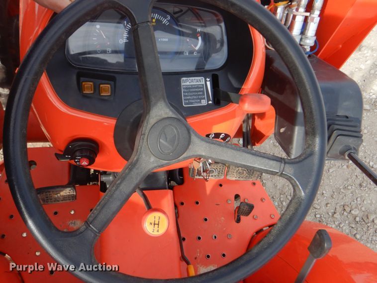 image for item DL6763 2020 Kubota L3901DT  MFWD tractor