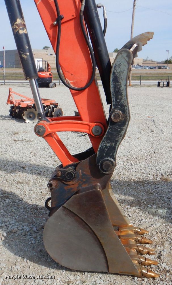 image for item DL6764 2019 Kubota KX080-4SR3A  mini excavator