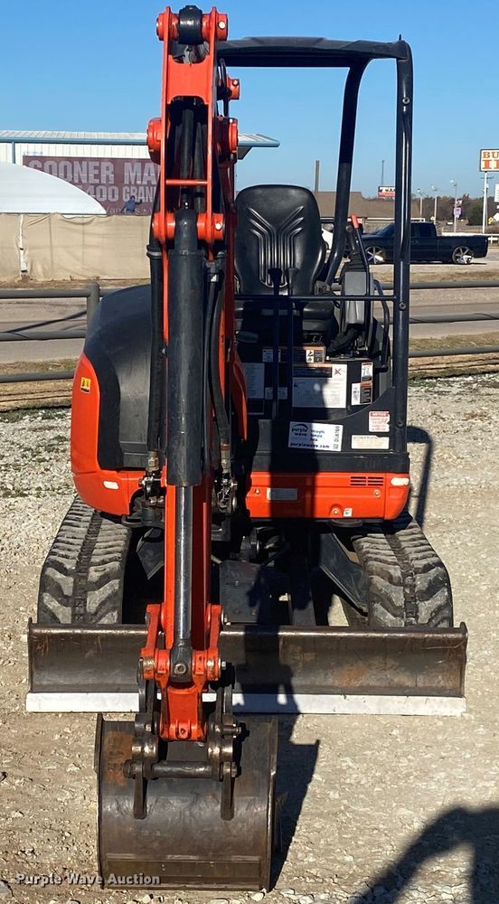 image for item DL6769 2019 Kubota U27-4  mini excavator