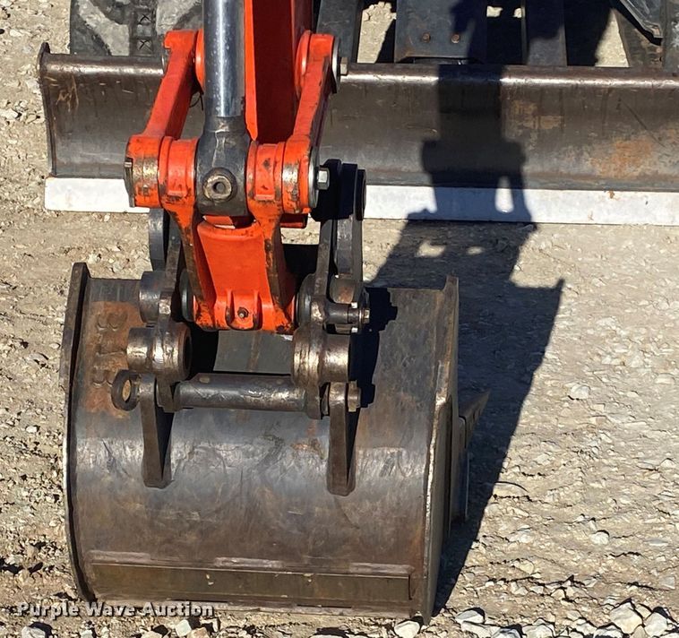 image for item DL6769 2019 Kubota U27-4  mini excavator