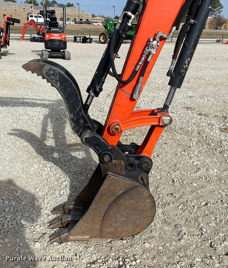 image for item DL6780 Kubota U35-4  mini excavator
