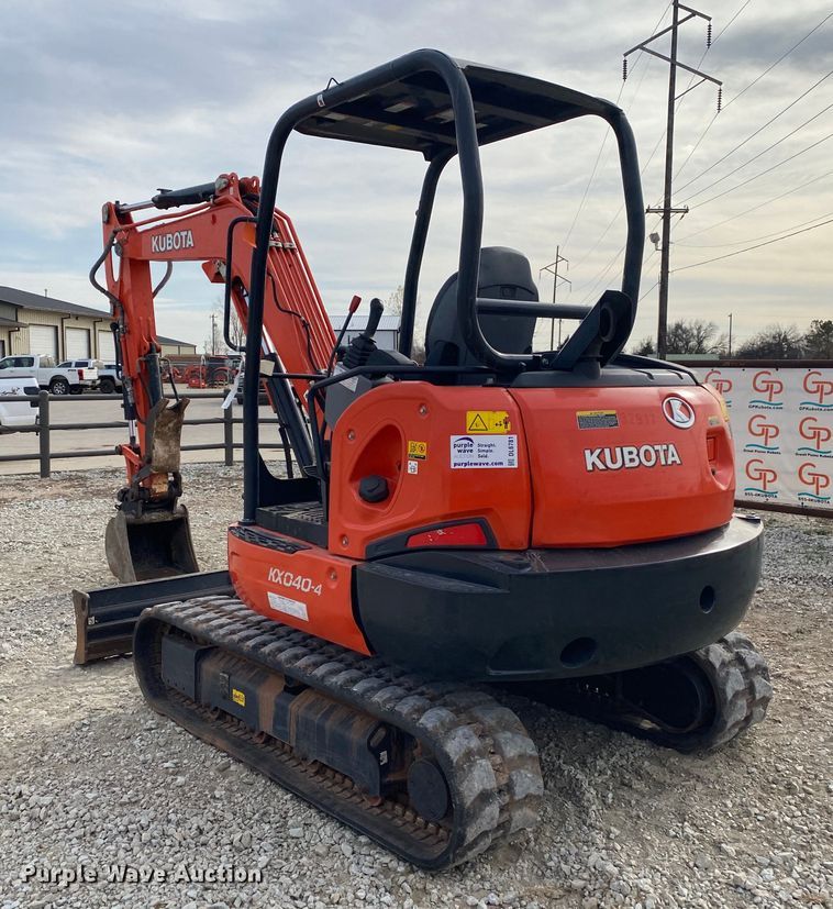 image for item DL6781 Kubota KX040-4  mini excavator