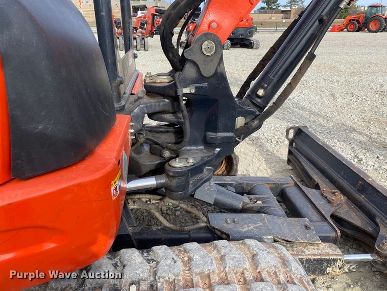 image for item DL6781 Kubota KX040-4  mini excavator