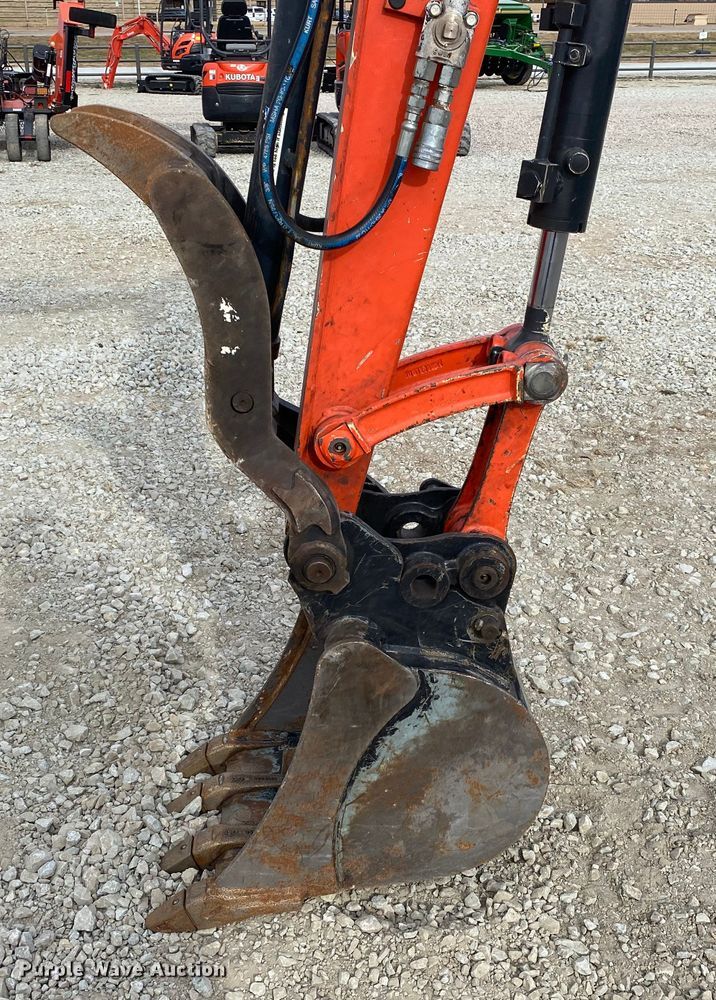 image for item DL6781 Kubota KX040-4  mini excavator