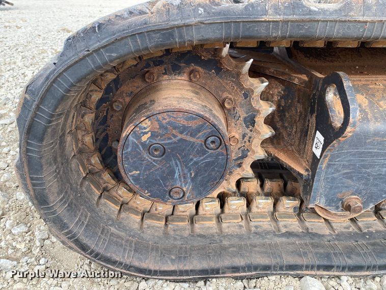 image for item DL6781 Kubota KX040-4  mini excavator