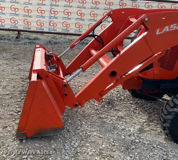 image for item DL6782 2019 Kubota L3301HST  MFWD tractor