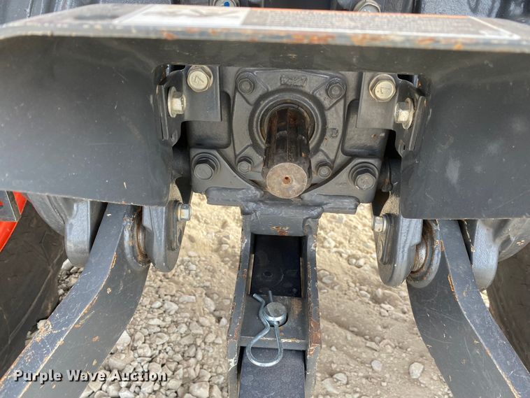 image for item DL6782 2019 Kubota L3301HST  MFWD tractor