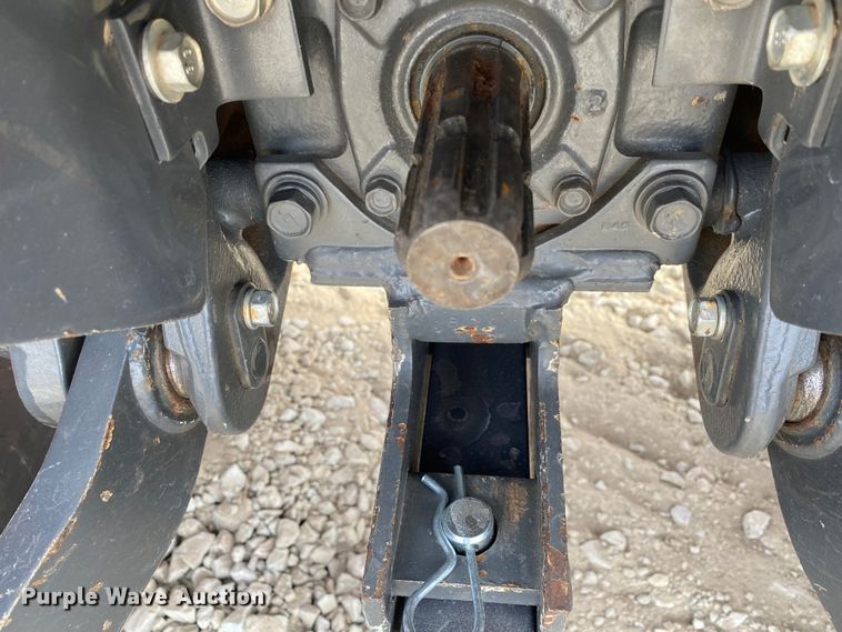 image for item DL6782 2019 Kubota L3301HST  MFWD tractor