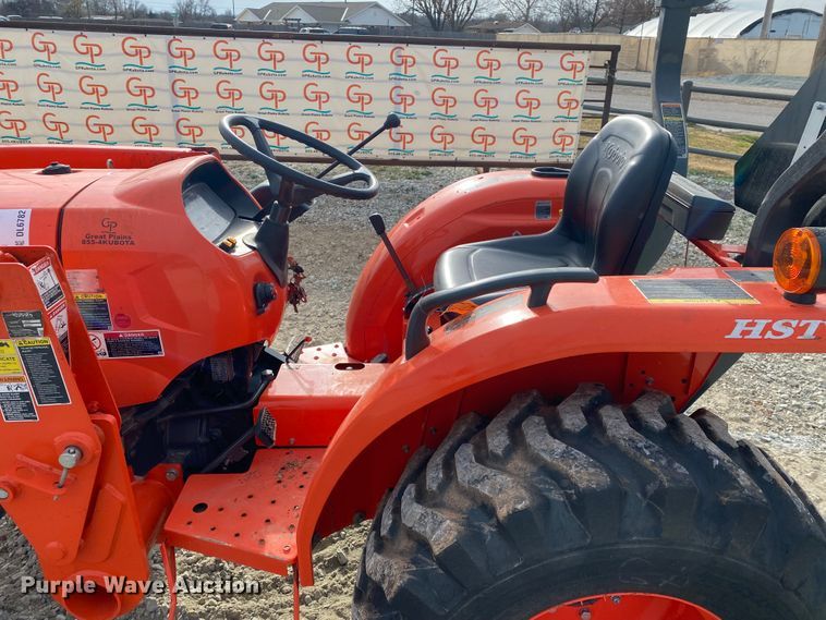 image for item DL6782 2019 Kubota L3301HST  MFWD tractor