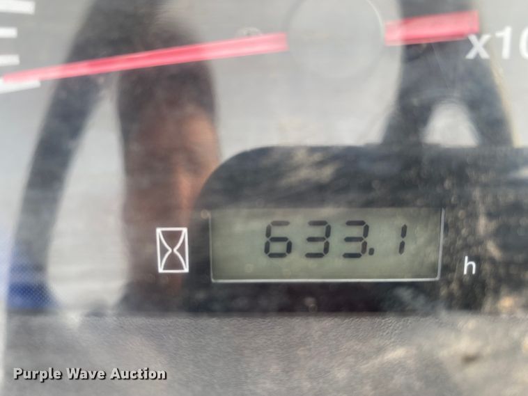 image for item DL6782 2019 Kubota L3301HST  MFWD tractor