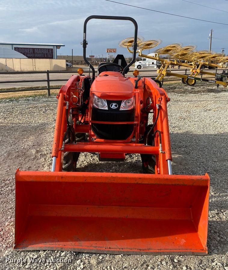 image for item DL6789 2020 Kubota L3901DT  MFWD tractor