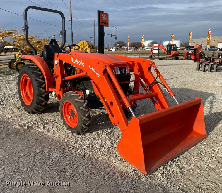 image for item DL6789 2020 Kubota L3901DT  MFWD tractor