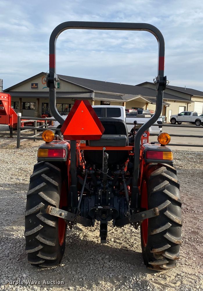 image for item DL6789 2020 Kubota L3901DT  MFWD tractor