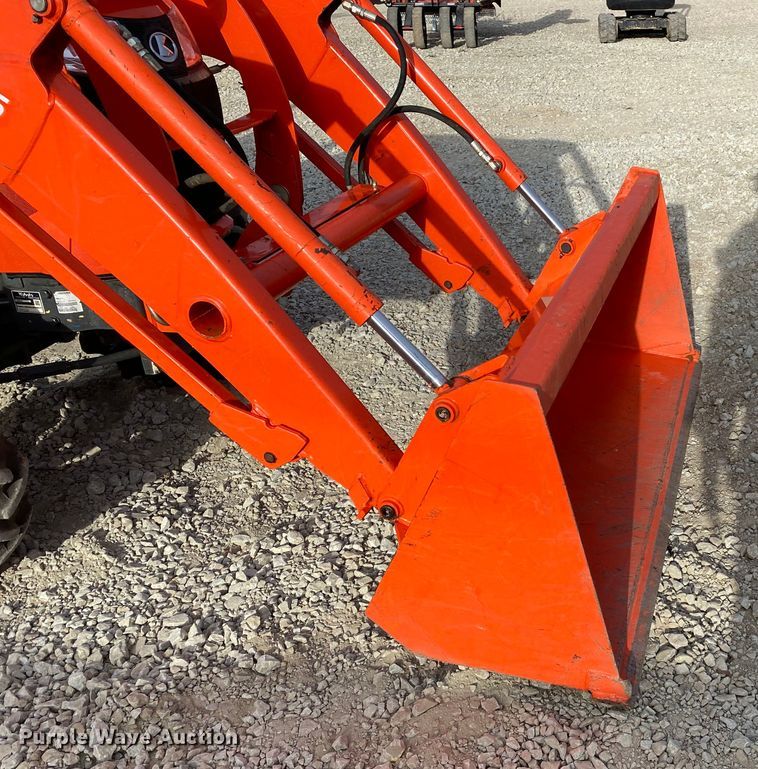 image for item DL6789 2020 Kubota L3901DT  MFWD tractor