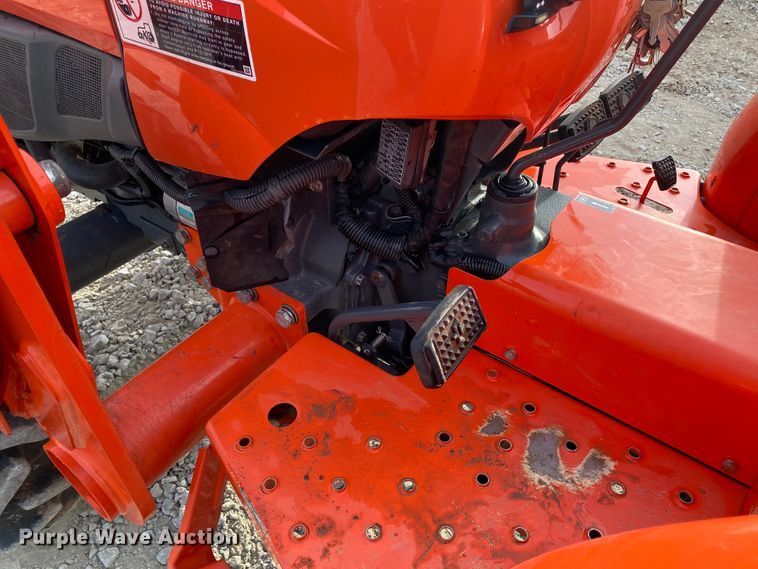 image for item DL6789 2020 Kubota L3901DT  MFWD tractor