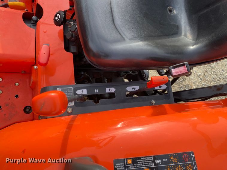 image for item DL6789 2020 Kubota L3901DT  MFWD tractor