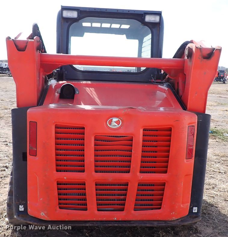 image for item IC9698 2020 Kubota SVL65-2  tracked skid steer loader