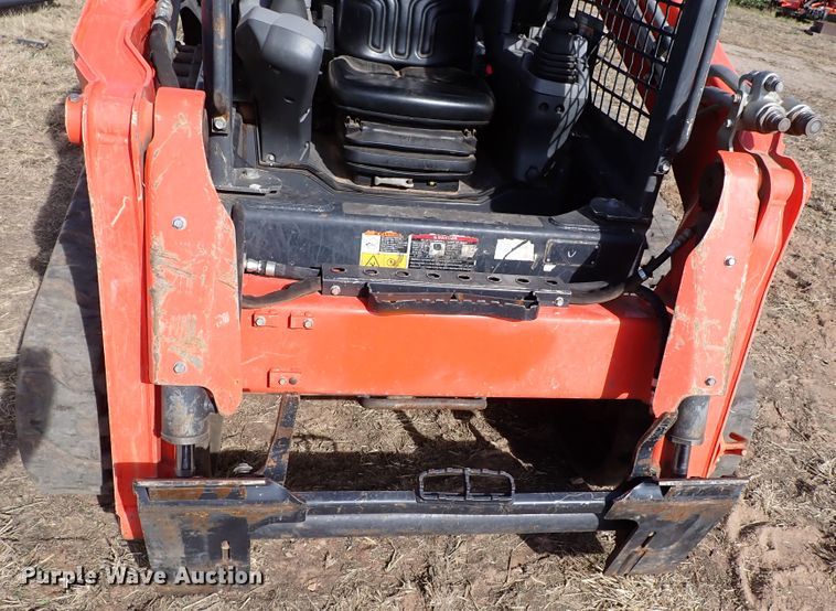 image for item IC9698 2020 Kubota SVL65-2  tracked skid steer loader