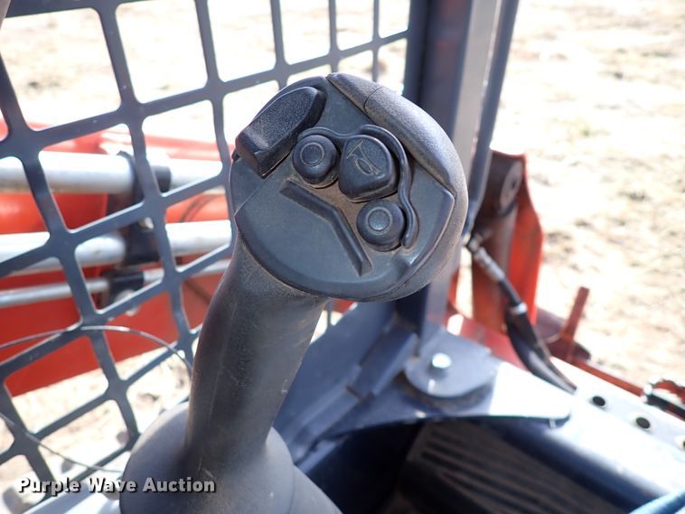 image for item IC9698 2020 Kubota SVL65-2  tracked skid steer loader