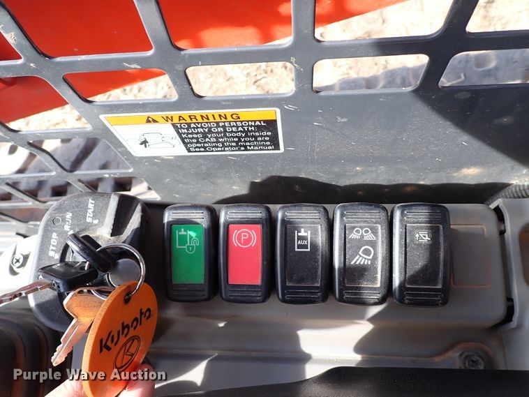 image for item IC9698 2020 Kubota SVL65-2  tracked skid steer loader