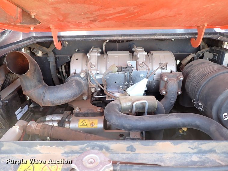 image for item IC9698 2020 Kubota SVL65-2  tracked skid steer loader