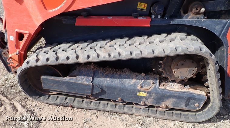 image for item IC9698 2020 Kubota SVL65-2  tracked skid steer loader