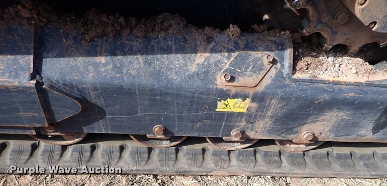 image for item IC9698 2020 Kubota SVL65-2  tracked skid steer loader