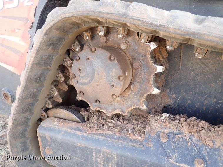 image for item IC9698 2020 Kubota SVL65-2  tracked skid steer loader