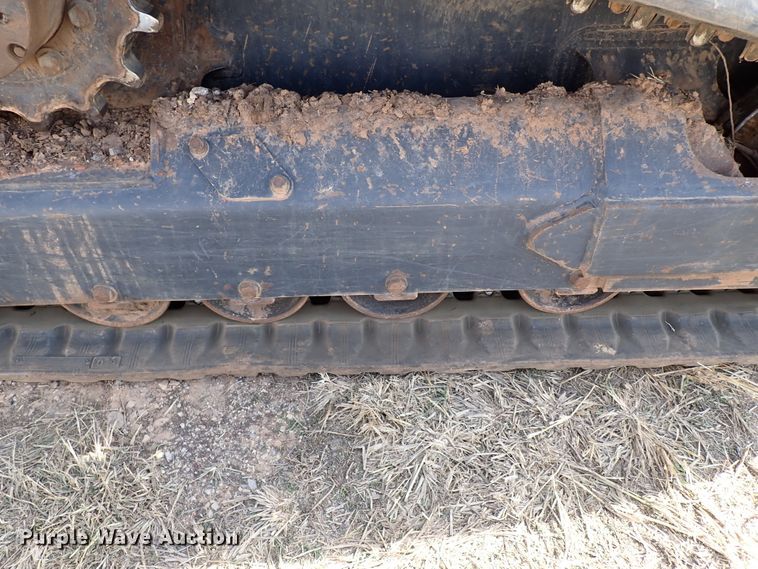 image for item IC9698 2020 Kubota SVL65-2  tracked skid steer loader