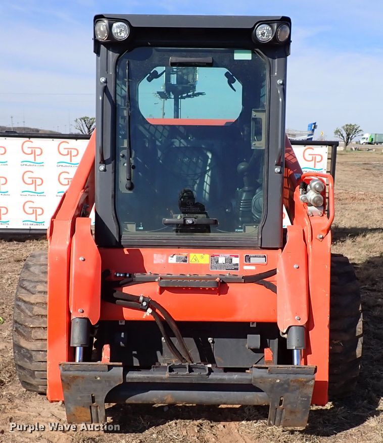 image for item IC9699 2017 Kubota SSV75  skid steer loader