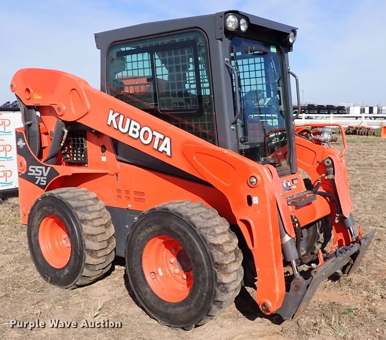 image for item IC9699 2017 Kubota SSV75  skid steer loader