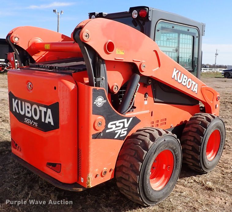 image for item IC9699 2017 Kubota SSV75  skid steer loader