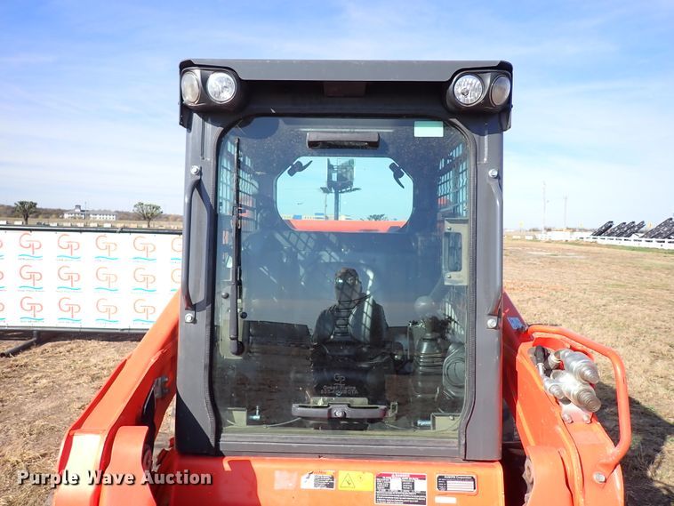 image for item IC9699 2017 Kubota SSV75  skid steer loader