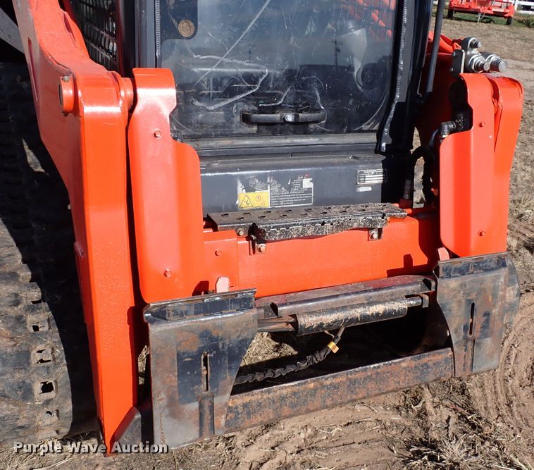 image for item IC9700 2020 Kubota SVL95-2S  tracked skid steer loader