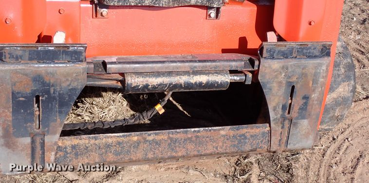 image for item IC9700 2020 Kubota SVL95-2S  tracked skid steer loader