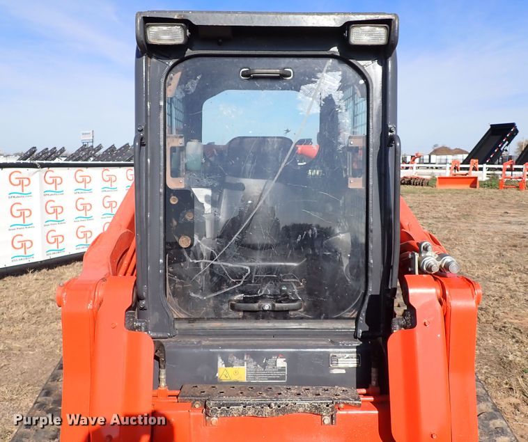 image for item IC9700 2020 Kubota SVL95-2S  tracked skid steer loader
