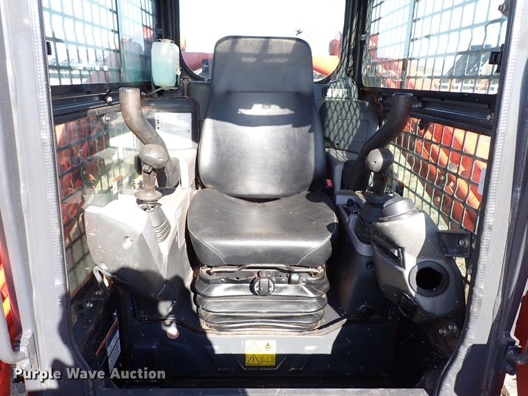 image for item IC9700 2020 Kubota SVL95-2S  tracked skid steer loader