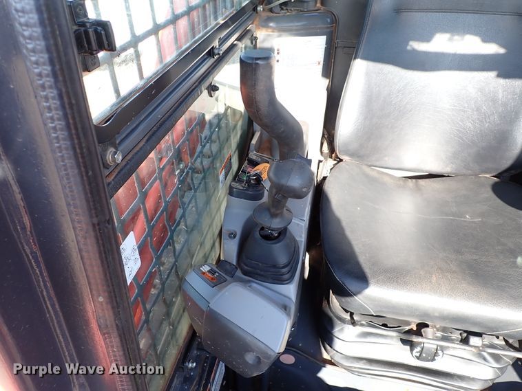 image for item IC9700 2020 Kubota SVL95-2S  tracked skid steer loader