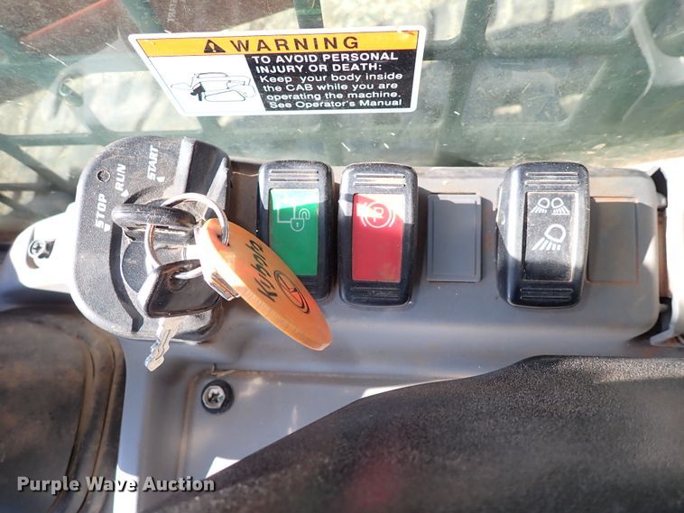 image for item IC9700 2020 Kubota SVL95-2S  tracked skid steer loader