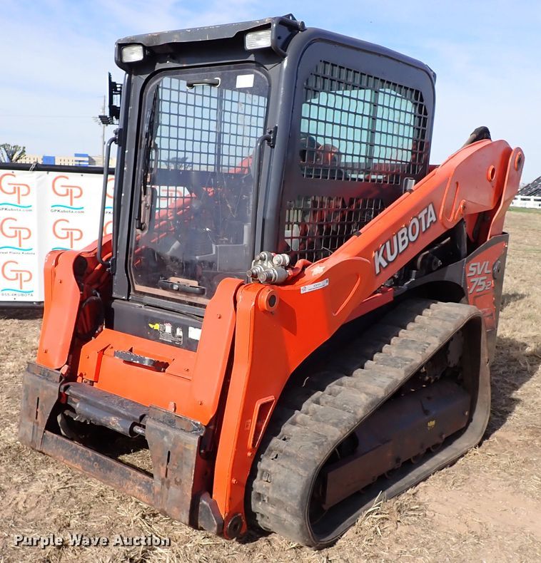 image for item IC9701 2019 Kubota SVL75-2  tracked skid steer loader