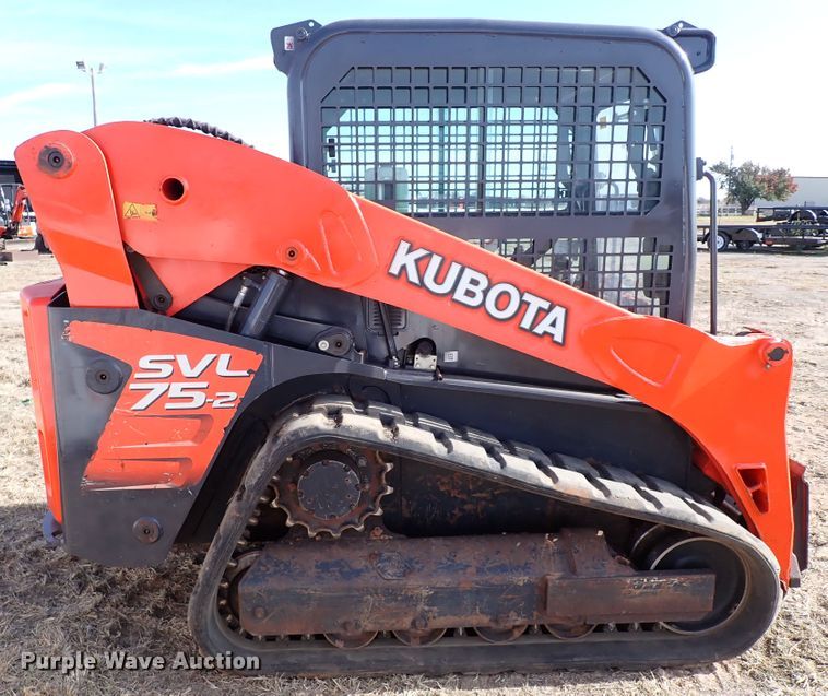 image for item IC9701 2019 Kubota SVL75-2  tracked skid steer loader