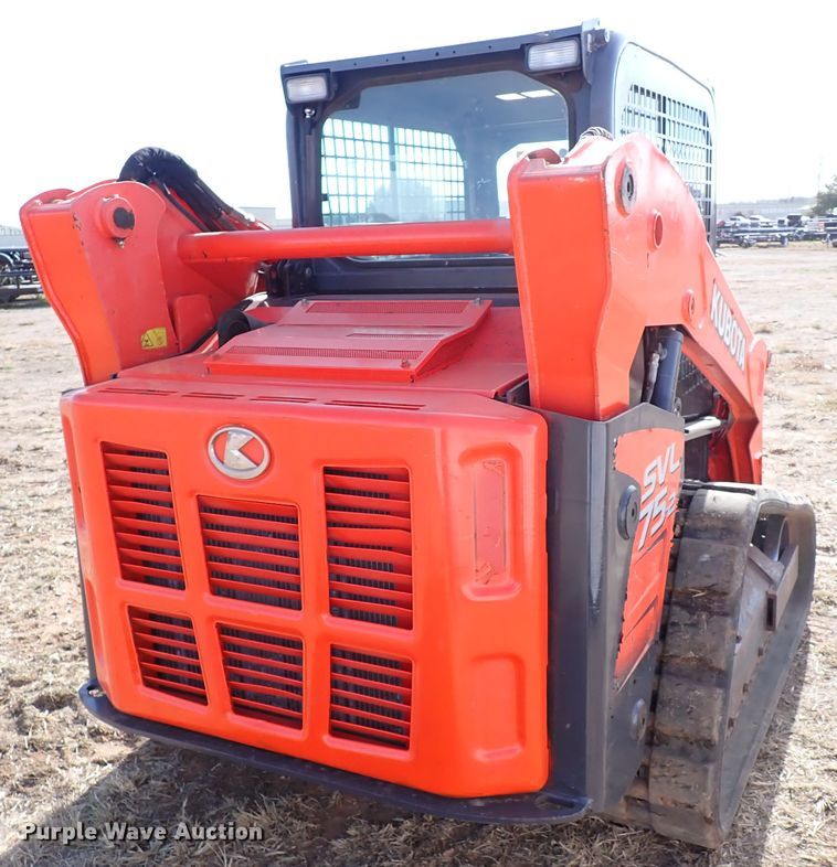 image for item IC9701 2019 Kubota SVL75-2  tracked skid steer loader