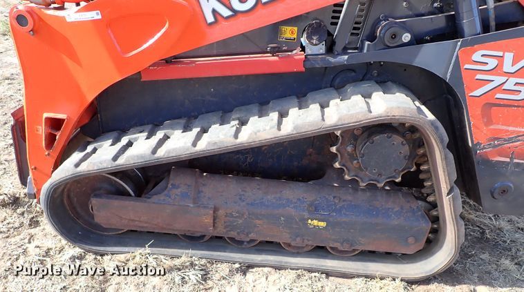 image for item IC9701 2019 Kubota SVL75-2  tracked skid steer loader