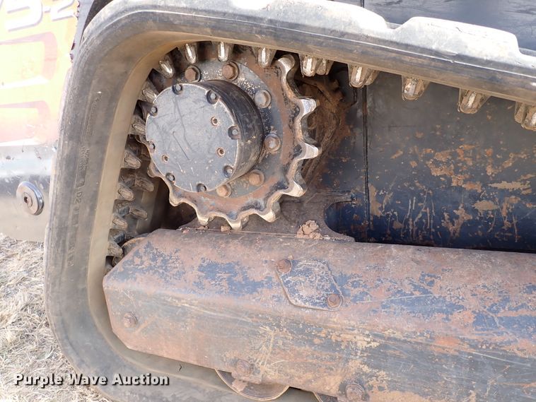 image for item IC9701 2019 Kubota SVL75-2  tracked skid steer loader